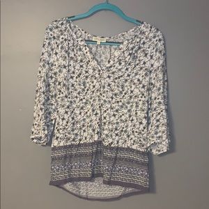 Floral quarter sleeved blouse